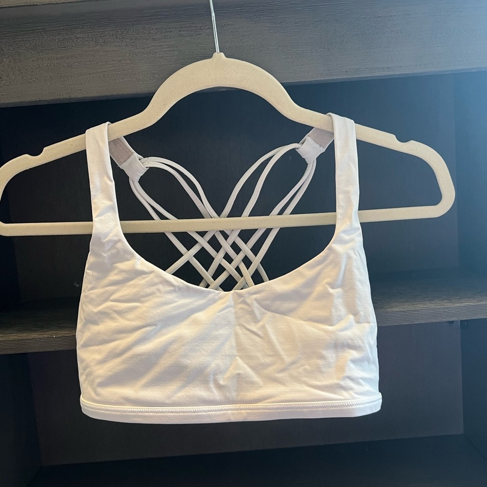 Lululemon Free To Be Bra - White